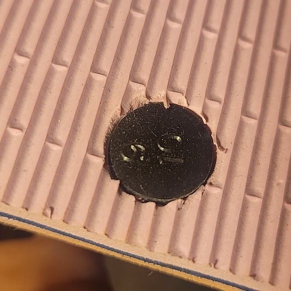 GAP Men's Cocoa Brown Size 10-11 & Faded Glory Pink American Flag Flip Flop 9-10 - Picture 9 of 9